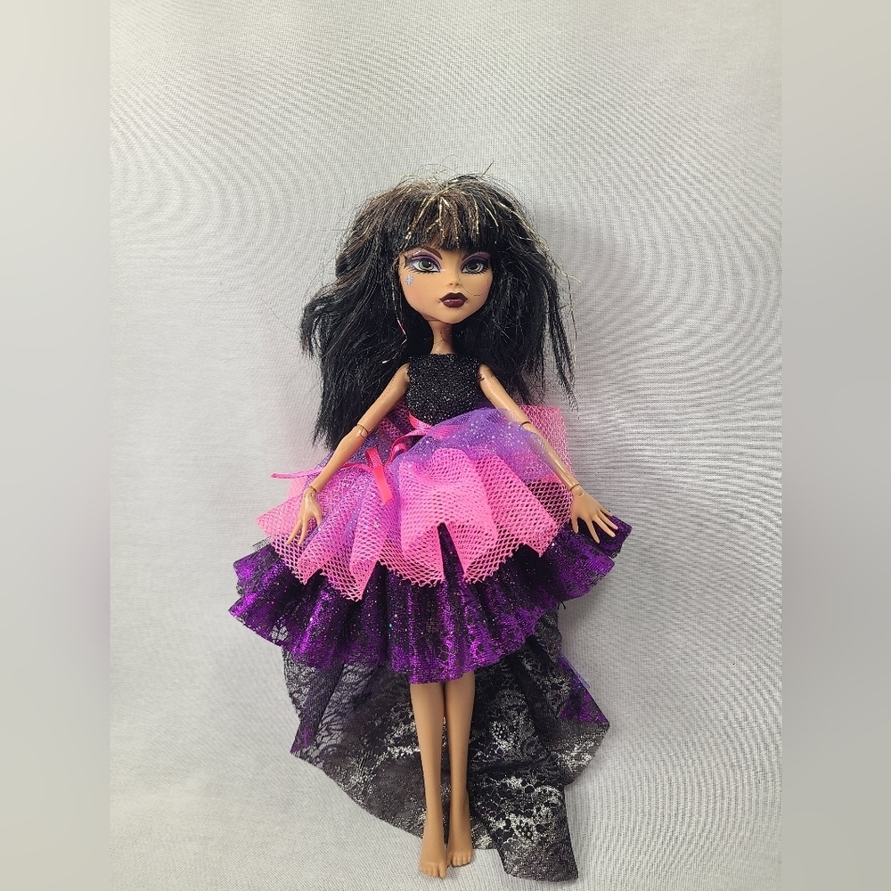 Mattel Monster High Doll Cleo De Nile 1st First Wave GOLD Tinsel Hair